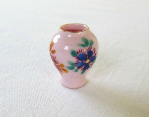 ミニチュア　陶器　花瓶、壺　昭和レトロ　小さい　ピンク　花　JAPAN