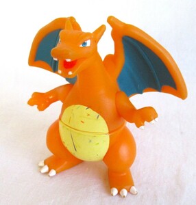 ポケモン　ソフビフィギュア　リザードン　ポケットモンスター　2005　BANDAI