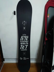 FNTC TNT 153cm ロッカーボード　グラトリ　