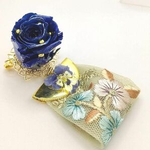 青バラ プリザーブドフラワー インド刺繍リボン ブローチ