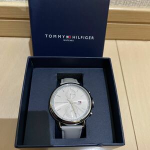 送料無料　未使用　TOMMY HILFIGER トミーフィルフィガー　CARLY 1781914 レディース腕時計