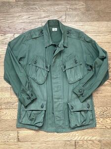 [ super rare ][ rare size ]VINTAGE Vintage US ARMY JUNGLE FATIGUE JKT 1st Jean grufa tea g non lip the US armed forces the truth thing military 