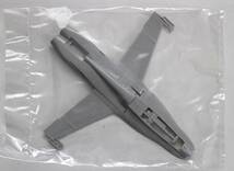 1/48 ハセガワ / F-18A ホーネット (HORNET ”U.S.M.C”) P25 07025【未組立】_画像4