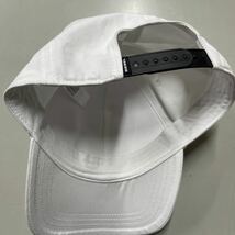 DIESEL ディーゼル キャップ 帽子 CAP 未使用 白 ホワイト フリーサイズ スナップバック ロゴ_画像5