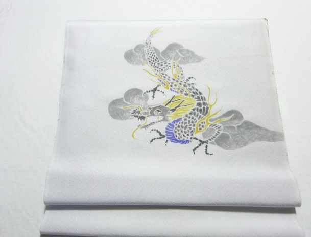 This year's zodiac [Dragon and cloud] Hamachirimen pure silk◆All hand-painted Yuzen dyed◆9-inch Nagoya obi fabric◆Untailored, band, Nagoya obi, untailored