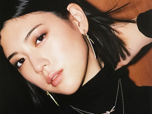 三吉彩花｜切り抜き 5P｜雑誌 25ans（ヴァンサンカン） 2022年 3月号｜