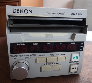 DENON (デンオン)業務用　CDカートプレーヤー　DN-951FA アメリカ仕様　中古品