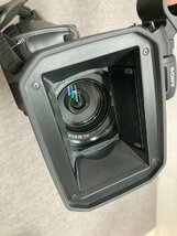 ジャンク【SONY】HVR-V1J HDVカムコーダー ケース付 通電OK 中古カメラ_画像8
