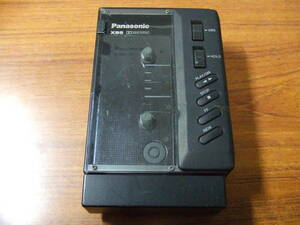 g859 Panasonic/パナソニック RQ-JA180 ポータブルカセットプレーヤー 未確認　本体　中古　ジャンク