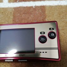 動作確認済 任天堂 ゲームボーイミクロ ファミコンカラー Nintendo GAMEBOY micro ニンテンドー 20周年 20th 限定カラー_画像3