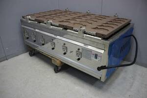 中古品 電気たい焼器 GRMS09-040 業務用 たい焼き 和菓子 テイクアウト 持ち帰り 3相200V 動力 電気式 3連式 焼き台 ステンレス 100544