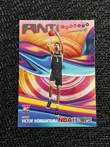 Victor Wembanyama ビクター・ウェンバンヤマ 2023-24 Panini NBA Hoops Anti Gravity Rookie RC スパーズ_画像1