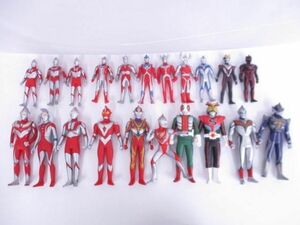 【中古品 同梱可】 ソフビ フィギュア ウルトラマン ウルトラヒーローシリーズ 円谷プロ 21体セット