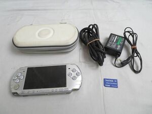 【同梱可】中古品 ゲーム PSP 本体 PSP3000 シルバー バッテリー無し 動作品 電源ケーブル 4GBメモリーカード カバー
