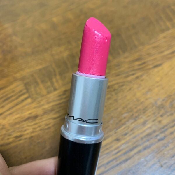 MAC cremesheen LICKBLE