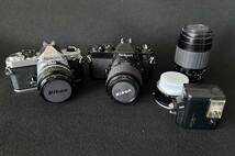 Nikon FM , FE 一眼レフ フィルムカメラ二点 + レンズ 50㎜35-70mm 70-210mm ニコン レフカメラ 動作未確認ジャンク扱い KA-11_画像1