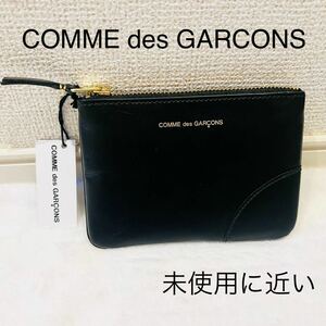 【未使用に近い】COMME des GARCONS コムデギャルソン ポーチ 小銭入れ 財布 小物入れ SA8100 ブラック黒 タグ付き 札入れ スペイン製