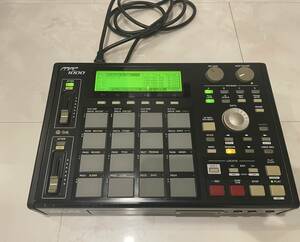 *AKAI MPC1000 сэмплер *