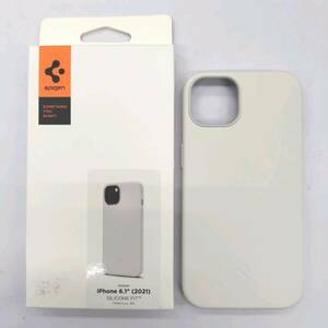 ★【在庫処分価格】iPhone13 ケース シリコン　6.1インチ　擦り傷防止 薄型 軽量 Spigen ACS03549　ホワイト☆C01-321a