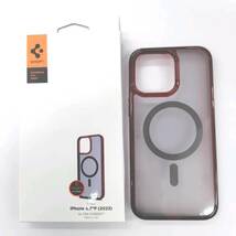★【在庫処分価格】Spigen iPhone15ProMax ケース 6.7"　半透明 MagSafe対応 ACS07056 (フロスト・ディープ・レッド)☆C01-335a_画像1