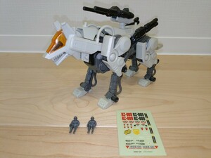 新世紀版ゾイド・コマンドウルフ(組立品)