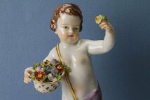 【佳香】MEISSEN マイセン 「little bit more…」フィギュリン 陶器人形 本物保証_画像2