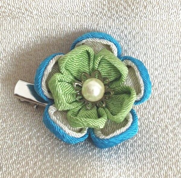 つまみ細工 梅の花