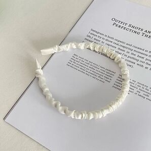 カチューシャ ホワイト 白