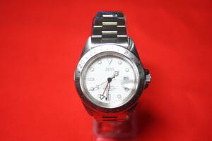  腕時計 ZEST 24HQUARTZ 100M/330FT 電池交換済み 未使用