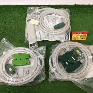 【未使用品】★パナソニック(Panasonic) ハーネス用OAタップ4個口 接地2P抜け止め形 グレー WFA6634HG　IT60P1F7U0Z6