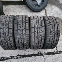 KUMHO　ウインタークラフト215/50R17　91R　2020年製　8分山　中古スタッドレス　激安_画像1