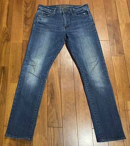 ■AMERICAN EAGLE OUTFITTERS■アメリカンイーグルのストレッチデニム(ジーンズ)■SLIM・W30