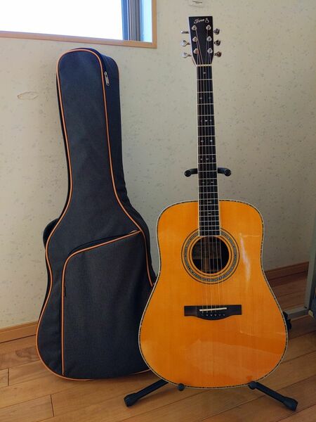 SUZUKI　アコースティックギター　THREE　S アコースティックギター