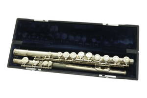 VMPD6-15-6 YAMAHA ヤマハ フルート 211SⅡ 楽器 管楽器 木管楽器 吹奏楽 横笛 ハードケース付き 音出し未確認 ジャンク