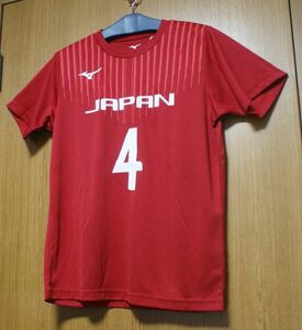 ミズノ製 女子バレーボール日本代表 新鍋理沙 #4 Tシャツ ユニフォーム