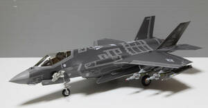 完成品 タミヤ 1/48 F-35A （アメリカ空軍仕様）