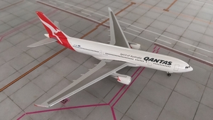 【Herpa】 カンタス航空 Qantas A330-200 1/500