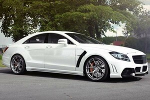 ◆メルセデスベンツ W218 2011～2018 CLSクラス用 綾織カーボンピラー4点セット/クロスカーボン/マジカル/CLS200/CLS220/CLS550/CLS63AMG