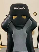 レカロ 正規品 RS-G ASM レッドステッチ バックレストカバー シートベルトカバー 付き ブラック シルバー RECARO RSG_画像3