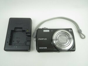 ♪FUJIFILM フジフィルム FinePix F200EXR デジタルカメラ ブラック 本体と充電器・バッテリーのみ♪中古品