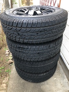 MAXXIS LT225/70R16 7JX16 デリカD:5 他