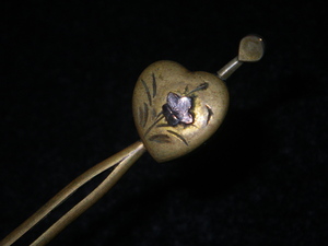  old . Japanese clothes hair ornament . engraving gold . skill Japanese coiffure historical play . ornamental hairpin Sakura flower . legume .