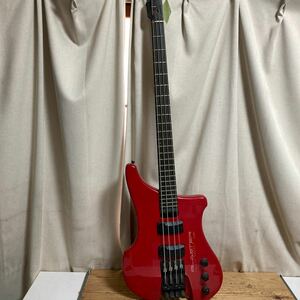 PHILIP KUBICKI California / BASS フィリップ・クビキ　エレキベース ベース 詳細不明　中古ベースギター