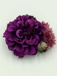 * frill dahlia .mam. rose. corsage 10*. purple * hair clip & brooch *