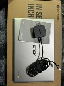 ASUS chromebook C425TA-AJ0375【ほぼ未使用美品】