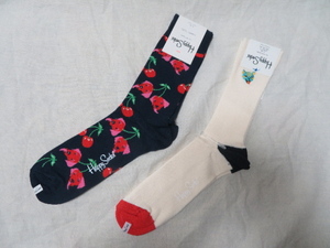 〇即決送料込！新品タグ付合計定価￥3,080 北欧 Happy Socks ハッピーソックス 犬チェリー＆豹刺繍柄 紳士靴下クルー丈ソックス 2足セット