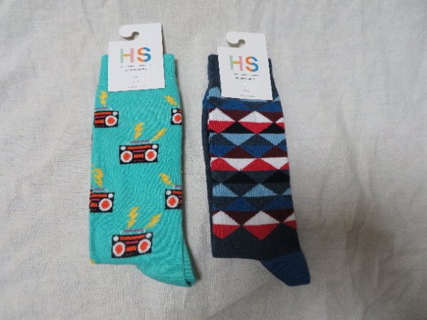 〇即決送料込み！新品タグ付北欧 HS Happy Socks ハッピーソックス ラジオ＆幾何学ダイス柄 紳士靴下 クルー丈ソックス 2足セット ML〇