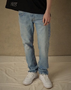 リーバイス レッド 502 テーパード デニムパンツ W31 定価14300円 淡色 ブルー Levi’s Red ジッパーフライ ストレッチ A2687-0002