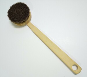 *MARNA(ma-na) body brush * natural material ( plain wood )