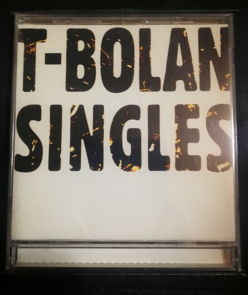 2024 0118出品 T-BOLAN 美品 SINGLES 70年代~90年代専門CDショップ 匿名迅速発送 曲目画像掲載 送料無料
